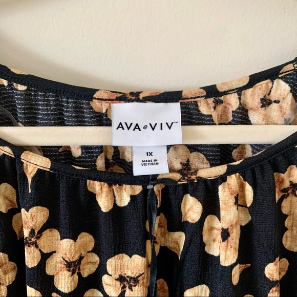 NEW Ava & Viv ✨ Golden Floral Long Sleeve Top Size 1X - Picture 5 of 10